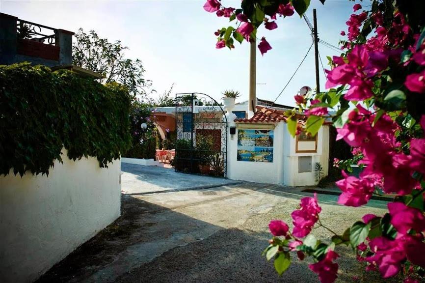Case Vacanze Giardino Паргелия Экстерьер фото